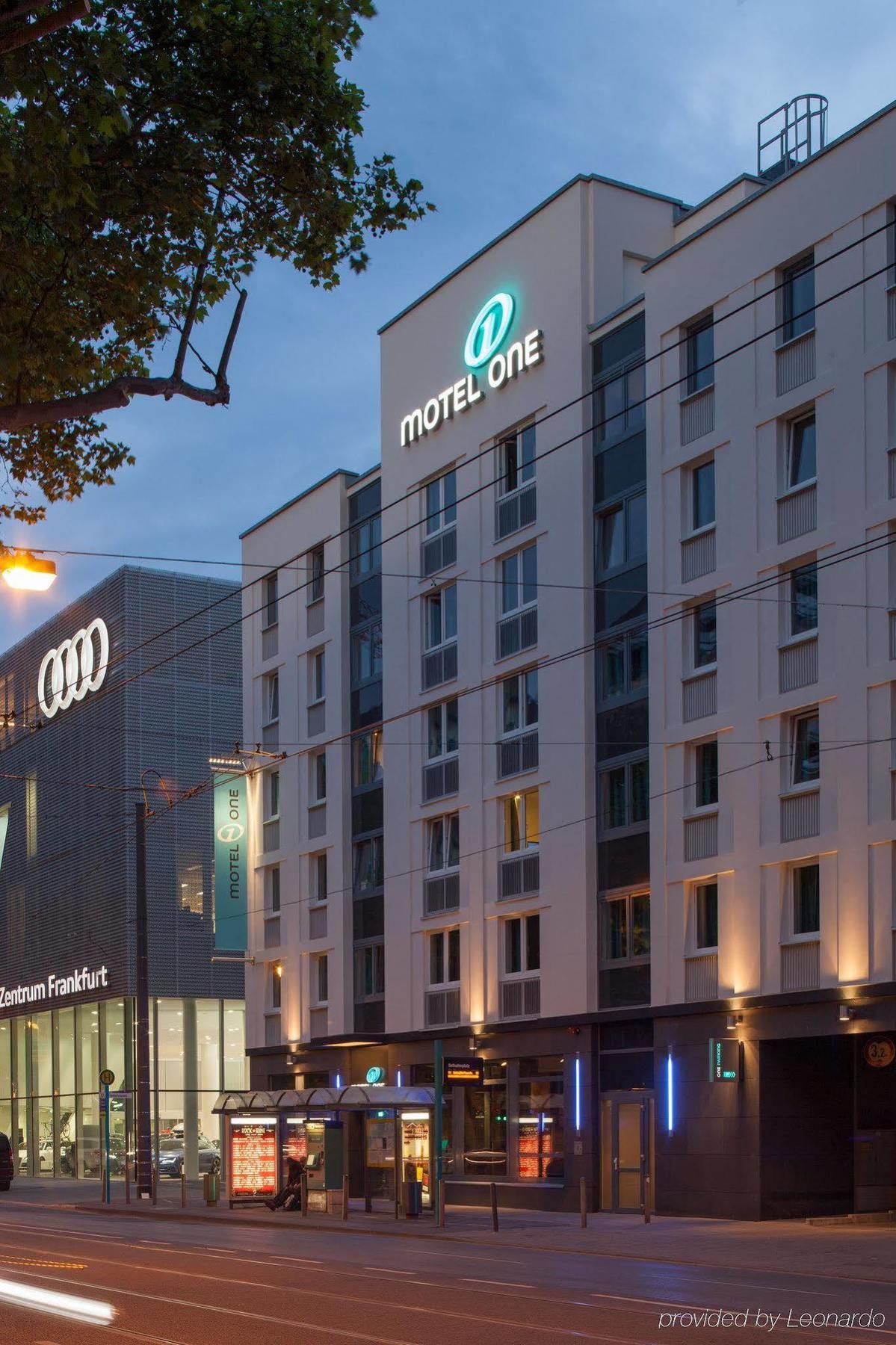 Motel One Frankfurt-Eastside Frankfurt am Main Exterior photo