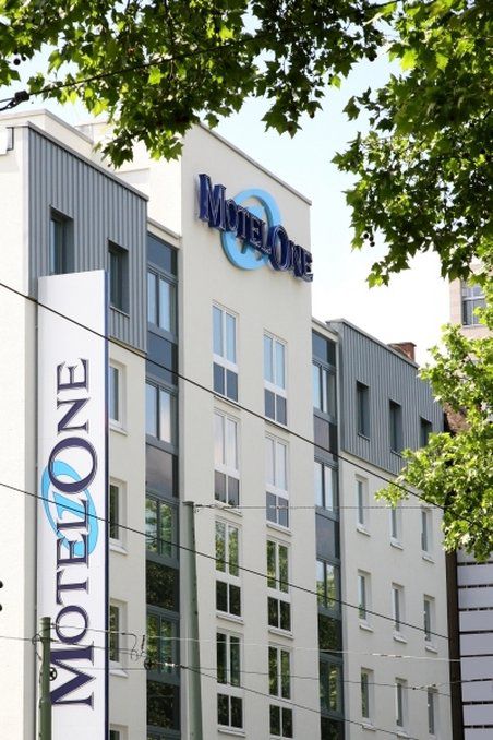 Motel One Frankfurt-Eastside Frankfurt am Main Exterior photo